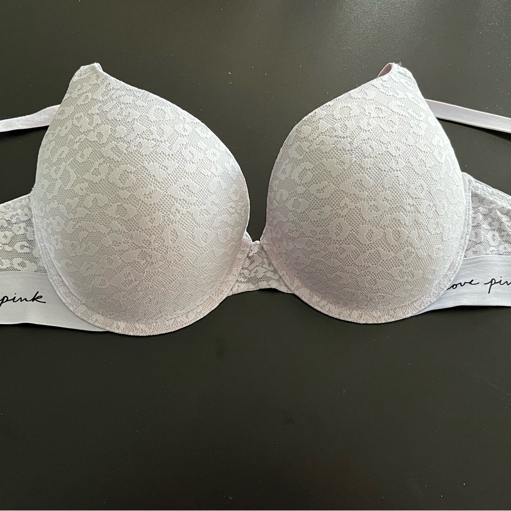 VS PINK - Wear Everywhere Push Up Bra - 36D - pastel periwinkle leopard lace